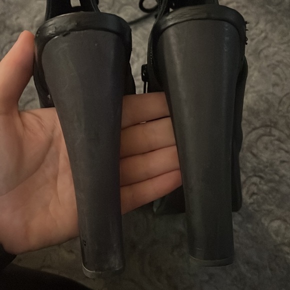 Jeffrey Campbell Platform Boots - Picture 4 of 5